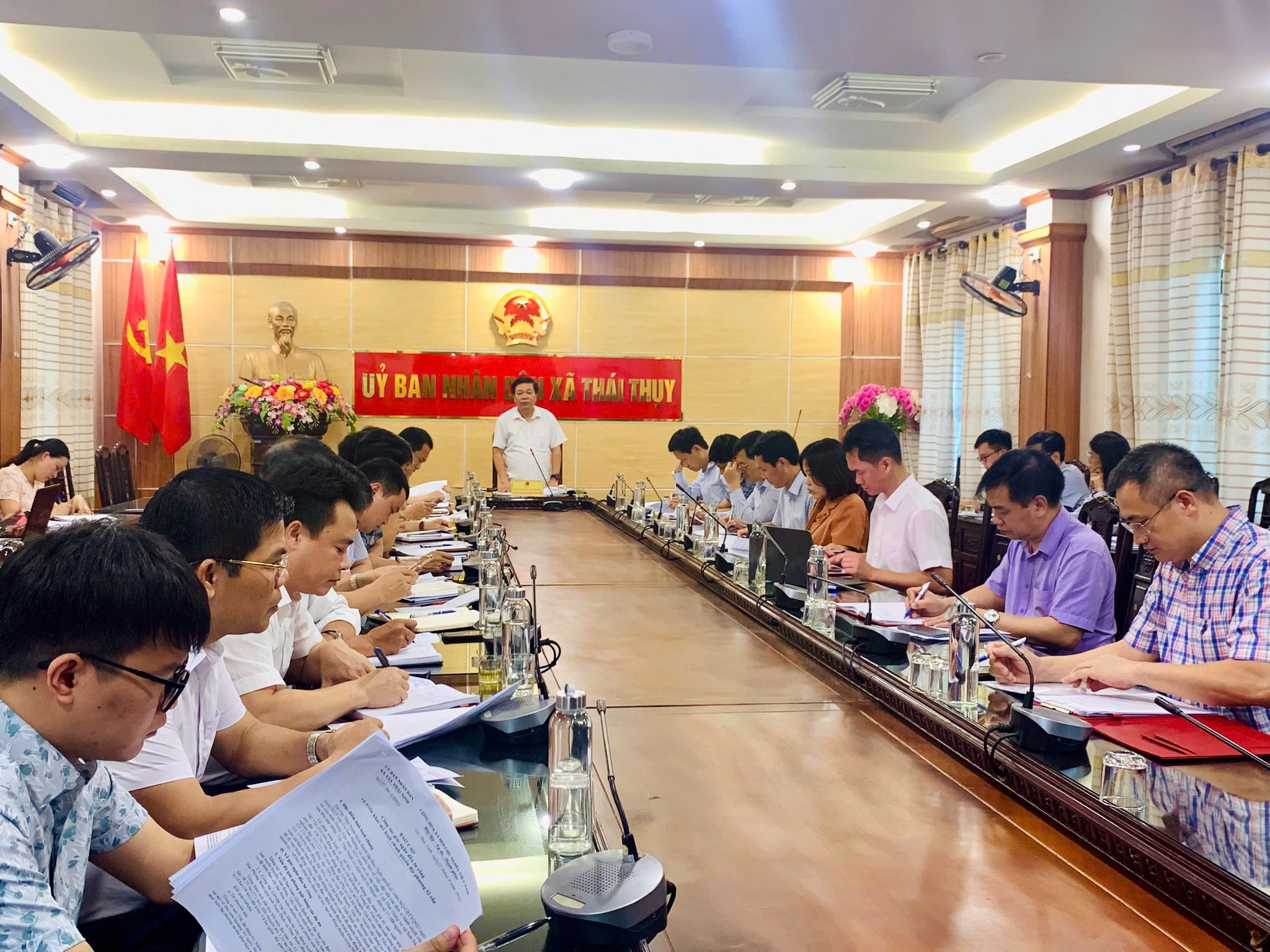 UBND TỈNH KIỂM TRA, ĐÔN ĐỐC VIỆC GIẢI NGÂN VỐN ĐẦU TƯ CÔNG VÀ CÔNG TÁC VẬN HÀNH CHÍNH QUYỀN ĐỊA PHƯƠNG 2 CẤP