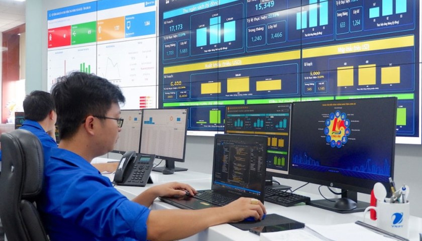 Người làm công tác chuyên trách về chuyển đổi số được hỗ trợ 5 triệu đồng/tháng