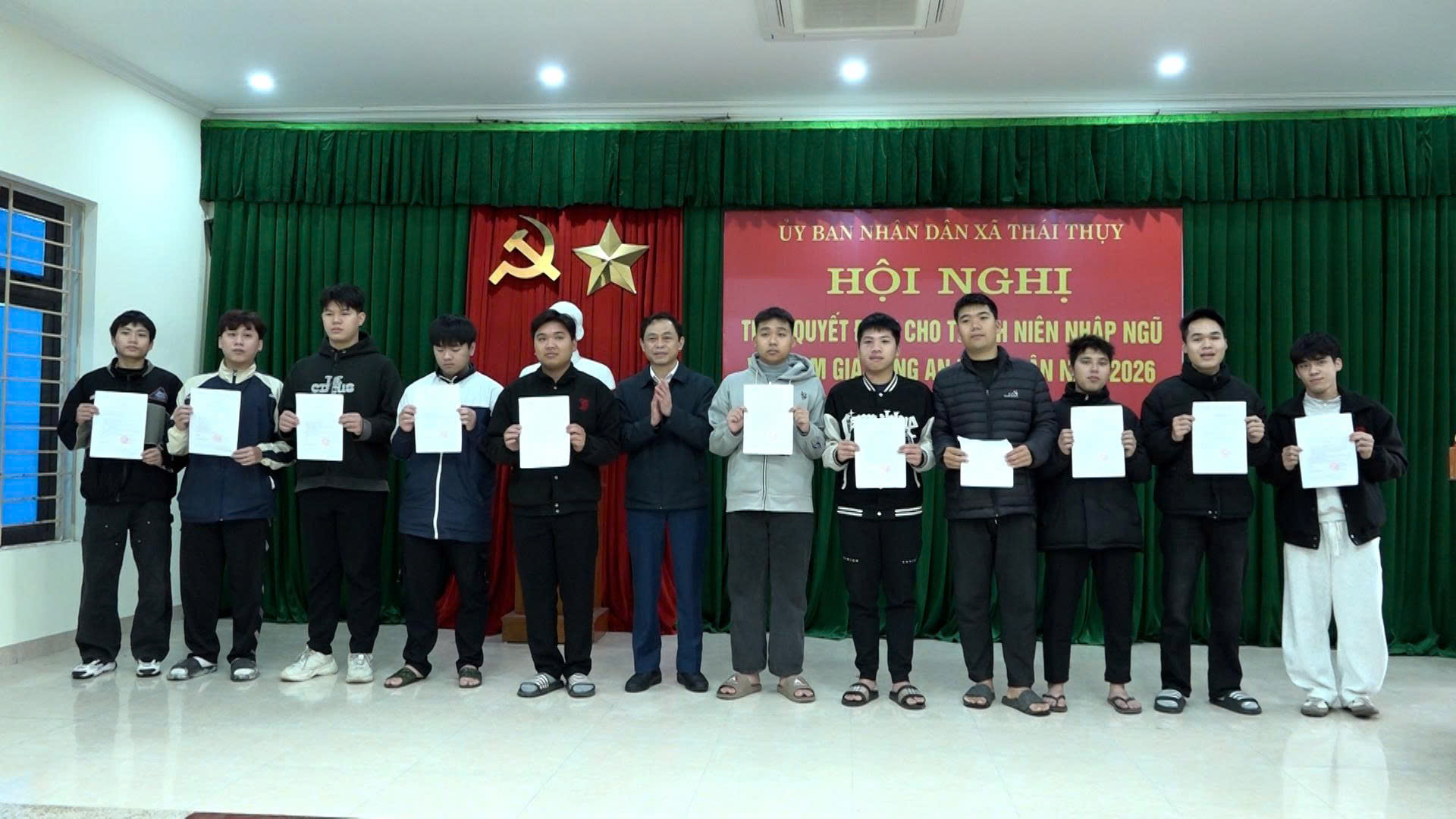 Hội nghị trao Quyết định gọi nhập ngũ năm 2026